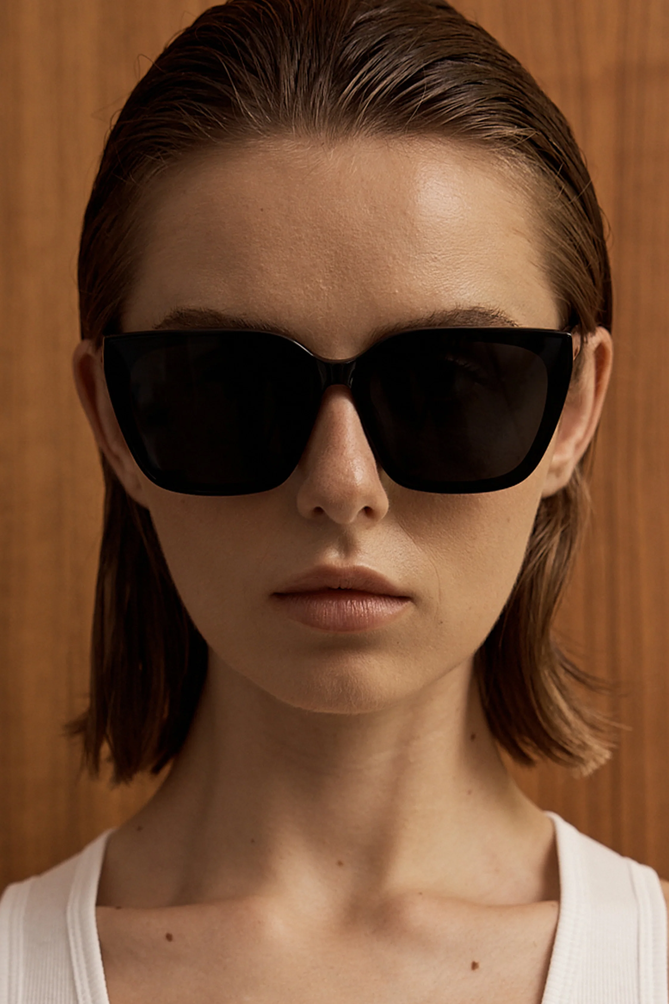 ELVIE BLACK - Image 4