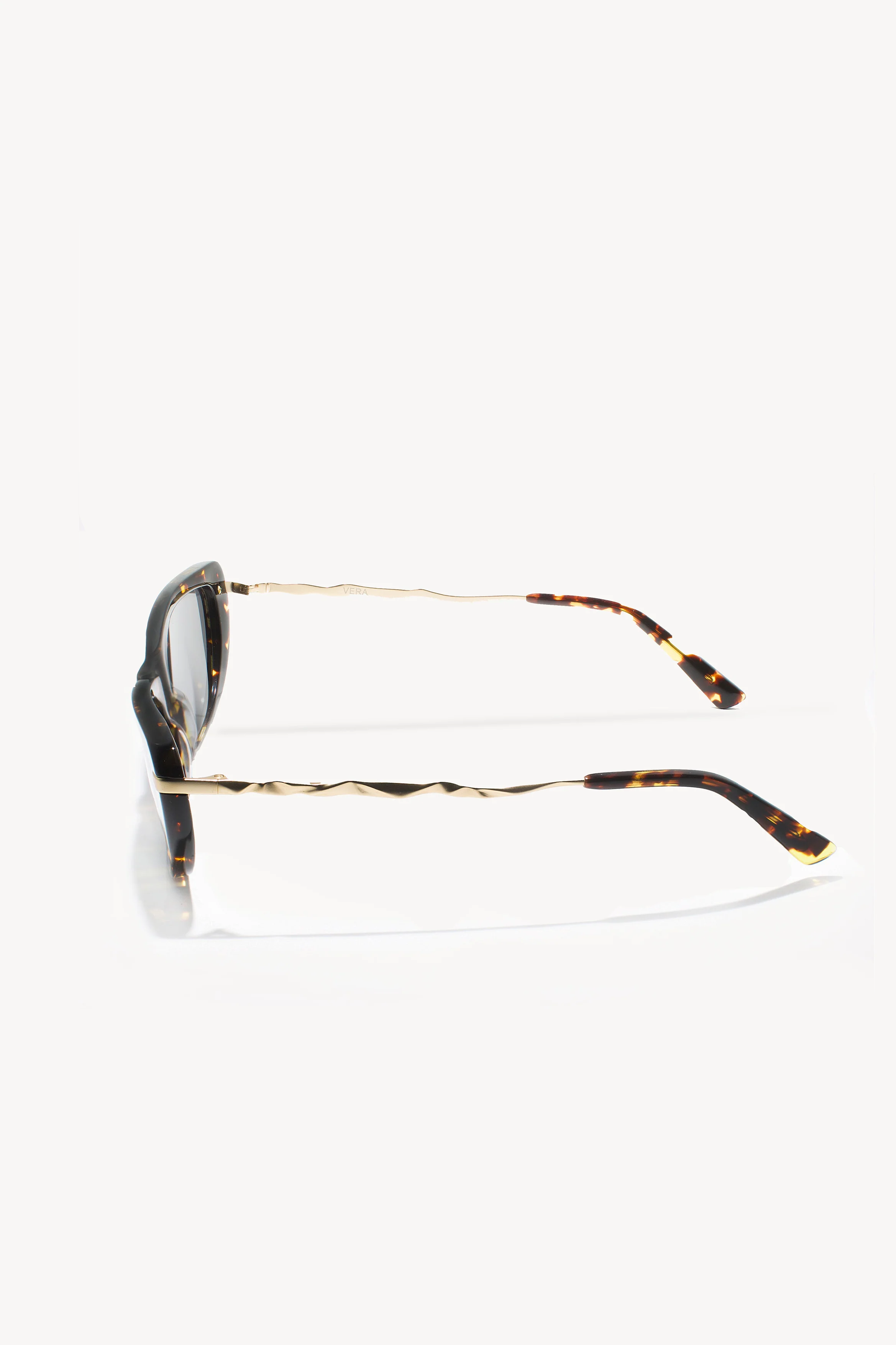 VERA TORTOISE - Image 3